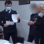 Кадры задержания директора Масаллинской центральной районной больницы