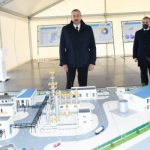 Президент заложил фундамент двух заводов и открыл предприятие в Сумгайыте