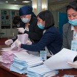 Партия Назарбаева побеждает на выборах в Казахстане