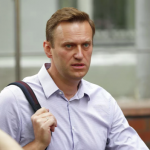Британия призвала Россию обеспечить Навального независимой медпомощью