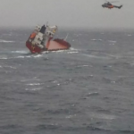 Турецкие спасатели возобновили поиски членов экипажа судна Arvin в Черном море