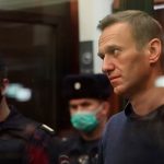 Обвинение потребовало оштрафовать Навального на 950 тысяч рублей