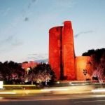 Знаменитые здания Баку будут освещены красным цветом