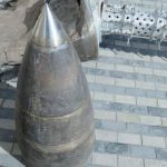 Демонстрируются остатки ракеты«Искандер», которую Армения использовала против Азербайджана