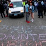 В США вторые сутки протестуют из-за гибели афроамериканца
