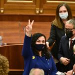 В непризнанном Косова Вьоса Османи избрана президентом с третьей попытки