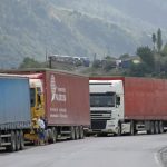 Грузинские пограничники отправили назад в Россию фуры с бронежилетами для Армении