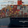 В Суэцком канале сняли с мели контейнеровоз Maersk Emerald с заглохшим двигателем