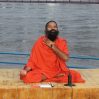 Врачи в Индии обвинили йога в клевете на современную медицину