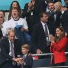 Принц Джордж стал «счастливым талисманом» на матче сборной Англии