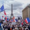Во Франции проводится акция протеста против ограничительных мер