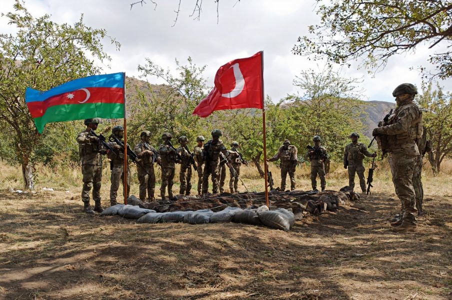 Azerbaijano-Turk uceniya