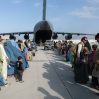 Британские военные вывезли 102 афганских беженцев