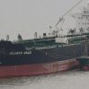 Разлив нефти произошел после столкновения танкера с судном у берегов Индии
