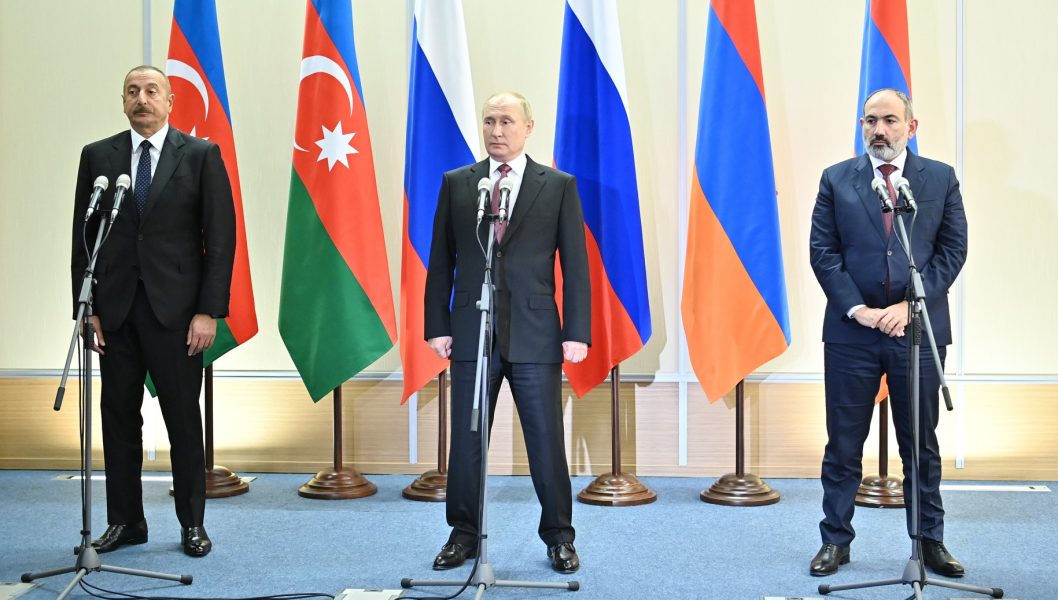 Putin-Aliyev-Pashinya vstretyatsya v Sochi