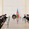 Ильхам Алиев встретился с членами футбольного клуба «Карабах» - ФОТО