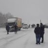 Снег затруднил движение транспорта в Шамахинском районе