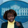 Пресс-секретарем Белого дома впервые в истории стала темнокожая ЛГБТК+ женщина