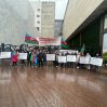 Азербайджанцы провели в Гааге акцию протеста из-за провокаций Армении