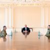 Ильхам Алиев провел оперативное совещание с участием руководящего состава ВС