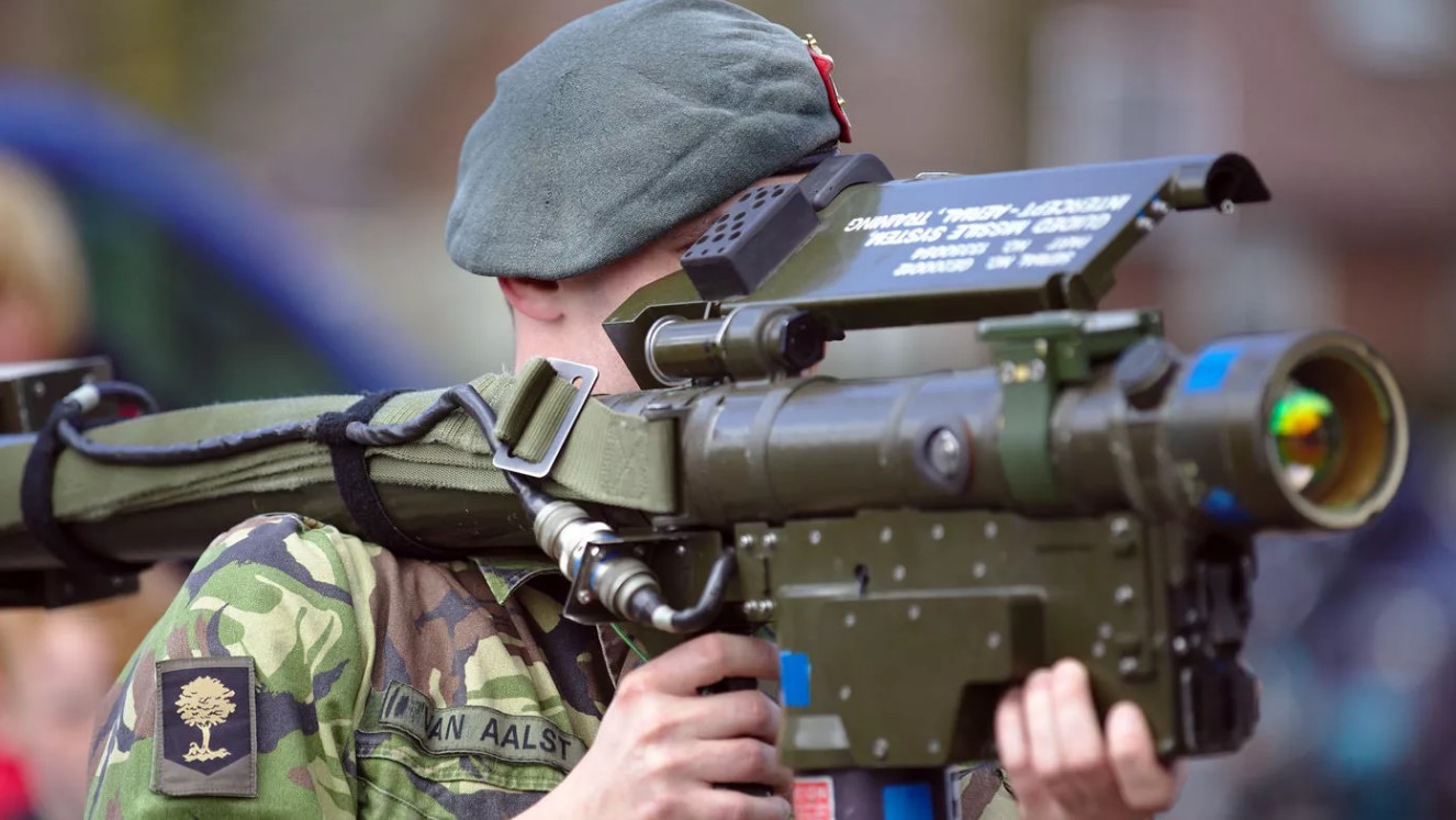 Латвия поставит Украине ЗРК Stinger и беспилотники - Зеркало.az