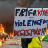 Во Франции запретили массовые собрания вблизи парламента