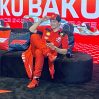 Незабываемый финал в Баку: Формула - 1 в фотографиях четвертого дня 