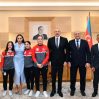 Президент Азербайджана наградил отличившихся в Ереване турецких спортсменок