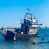 В Индийском океане перевернулось рыболовное судно КНР