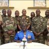 Нигерским мятежникам дали неделю, чтобы вернуть к власти президента