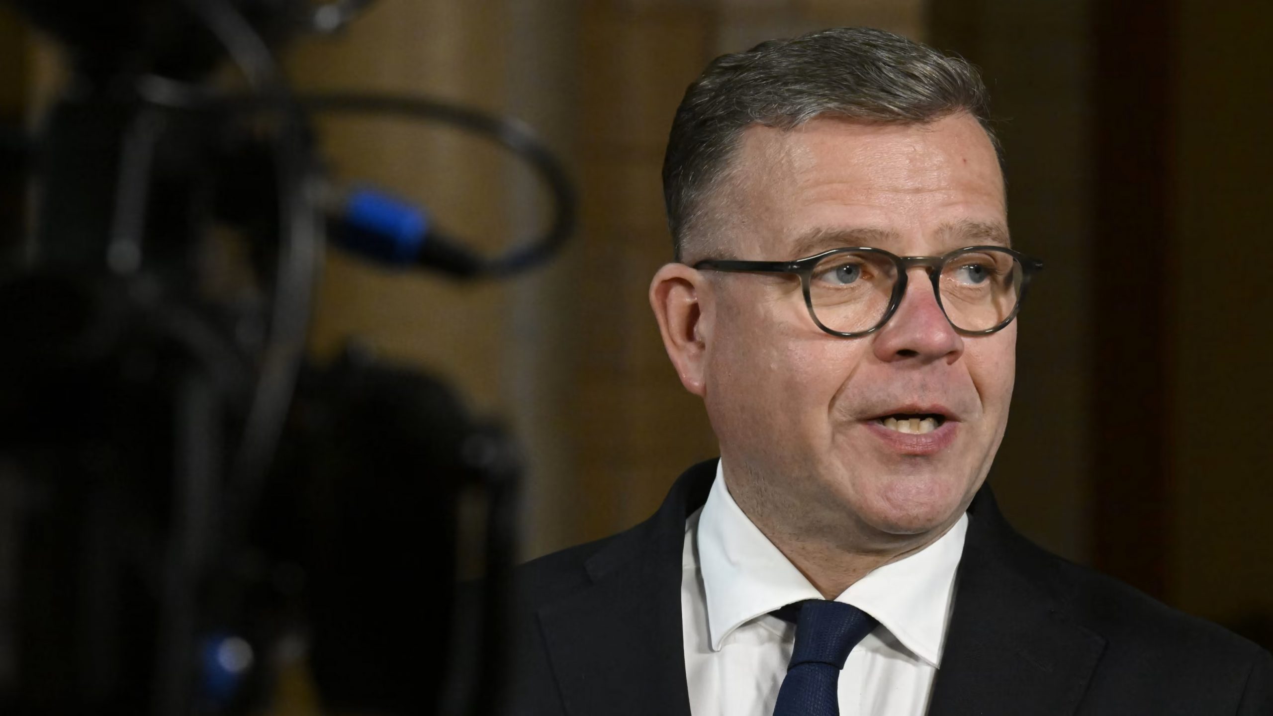 Премьер Финляндии назвал "атакой на суверенитет" наплыв беженцев на ...