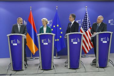 bryussel-PASHINYAN-BLINKEN-URSULA-BORREL