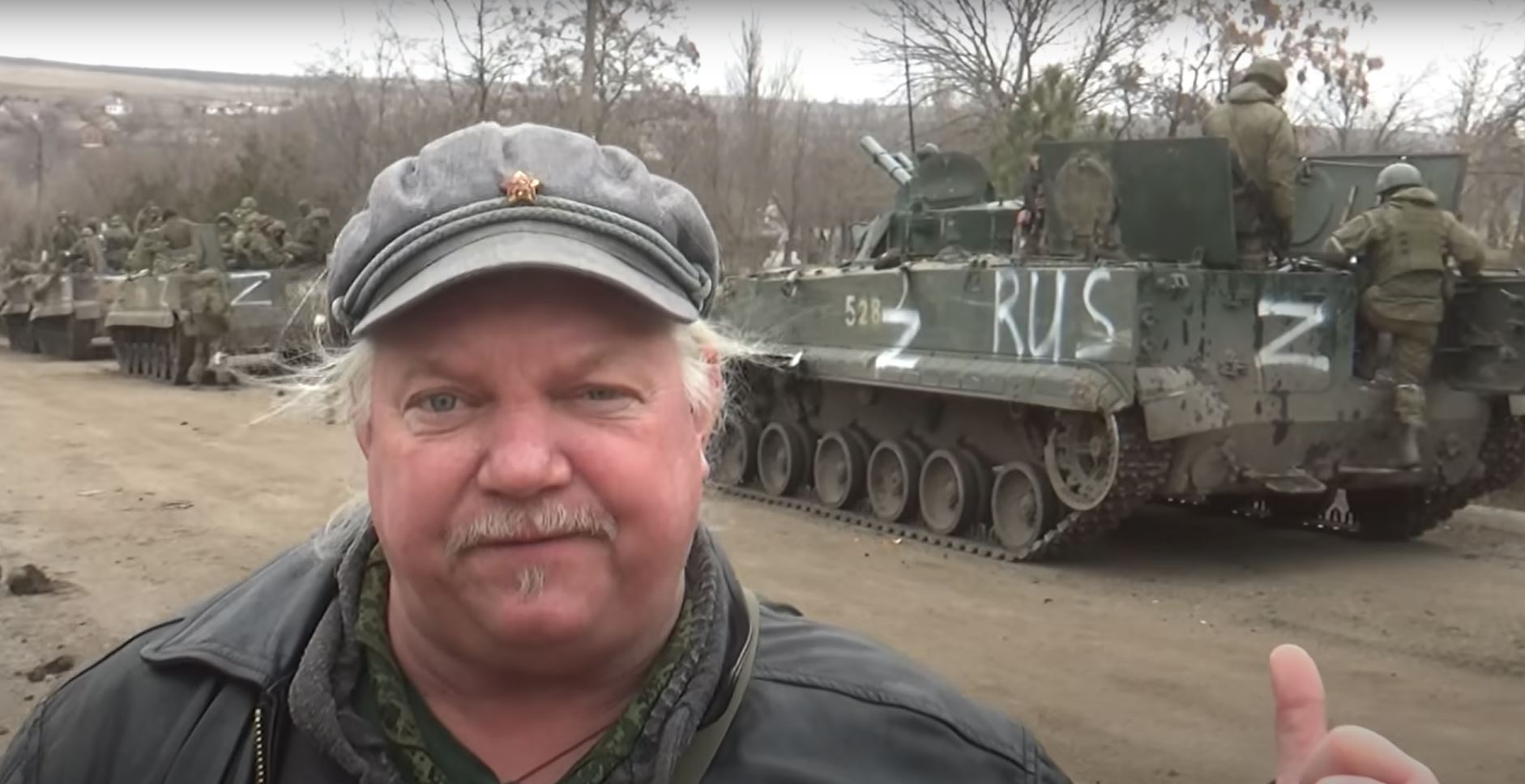 Военкор техаса. Рассел бентли. Рассел бентли донбасс. Военкор техаса. Военкор техаса.