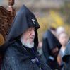Полиция Армении попыталась не пропустить Гарегина II к мемориальному комплексу