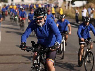 pashinyan-velosiped