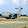 Третий самолет ВВС США доставил на родину более 100 индийских мигрантов