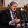 Американский сенатор предложил Трампу превратить Путина и Россию в корм для рыб