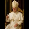 Трамп "примерил" образ папы римского - католики возмущены