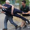 Из музея в Париже вынесли восковую фигуру Макрона