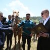 Гурбангулы Бердымухамедову преподнесен в дар карабахский скакун по кличке «Достлуг»
