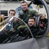 Зеленский посидел за штурвалом Gripen E и договорился о покупке 100 истребителей Зеленский посидел за штурвалом Gripen E и договорился о покупке 100 истребителей