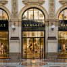 Куртка Versace и Rolex в гараже у бабушки - в Италии задержали банду