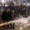Во Франции задержали 40 человек после запуска салютов у Эйфелевой башни Во Франции задержали 40 человек после запуска салютов у Эйфелевой башни