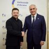 Зеленский встретился с Резой Пехлеви в посольстве Украины в Париже
