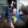 Россия и Украина провели обмен военнопленными Россия и Украина провели обмен военнопленными